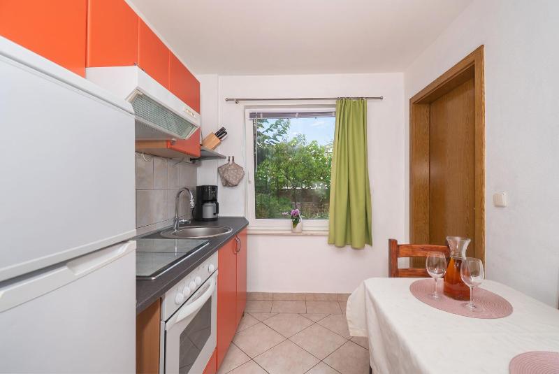 Apartments Jak - image 10