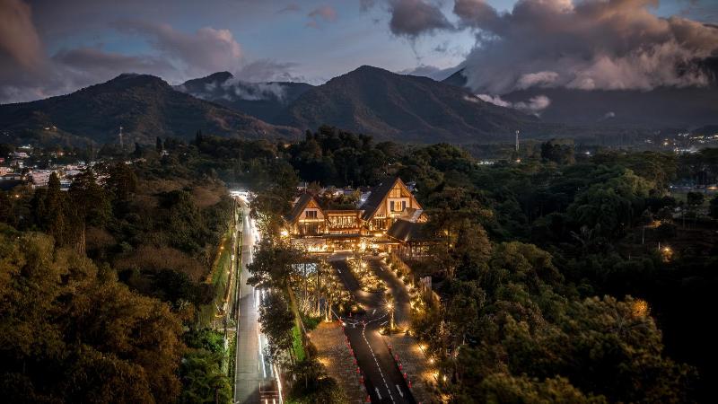 Plataran Puncak Resort - image 26
