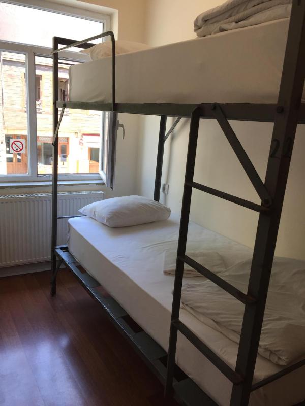 Single Bed in Mixed Dormitory Room image 1