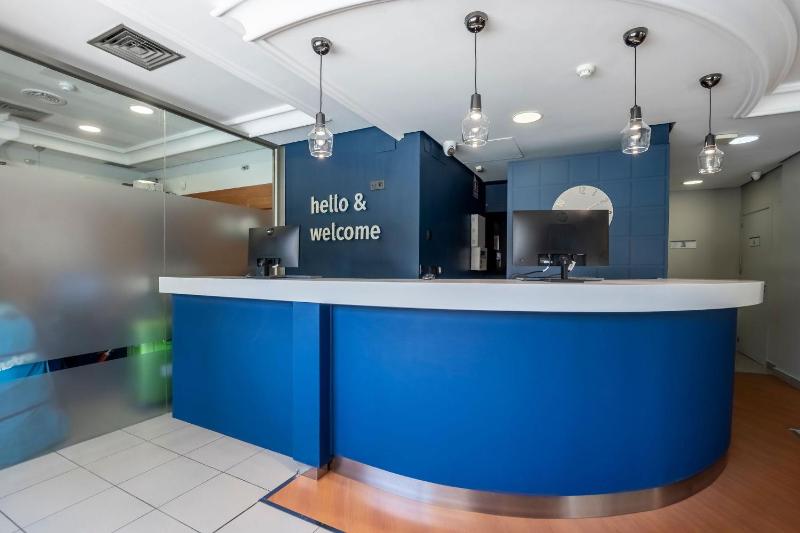 Travelodge Alicante Puerto - image 23