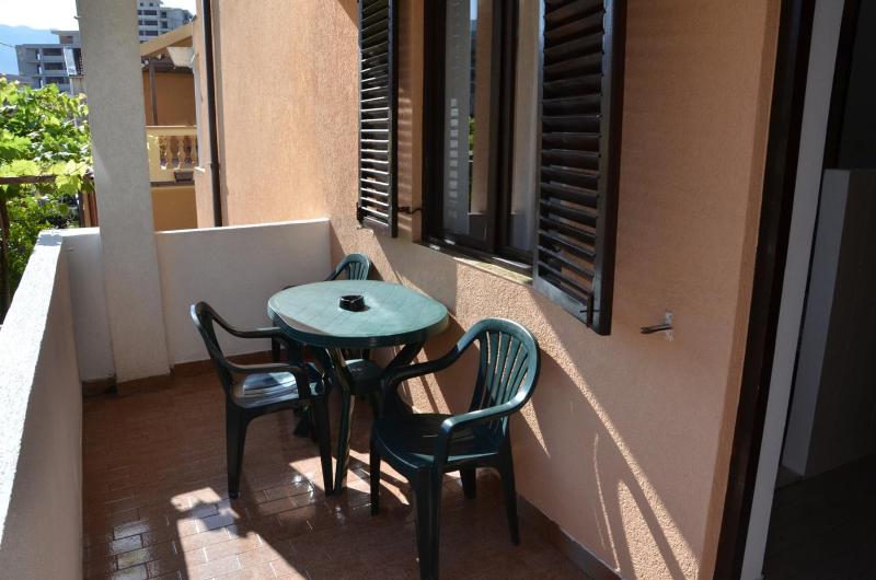 MG apartments and rooms - image 10