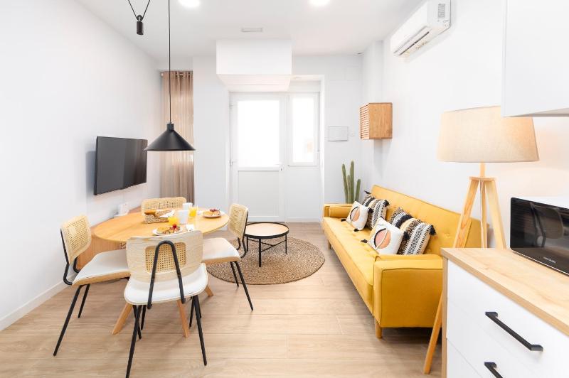 Travel Habitat Peset Aleixandre Apartments - image 12