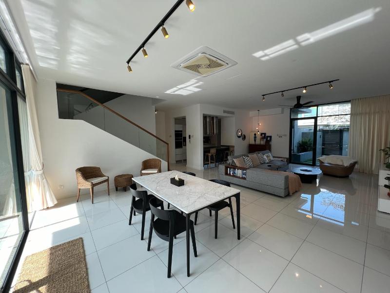 Malibu 2BR Private Pool Villa - image 15