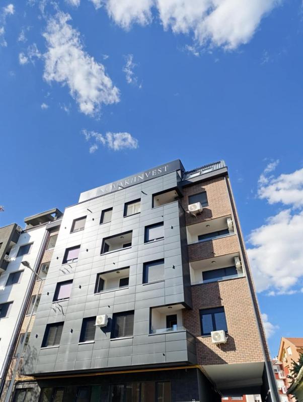 Modern Bright Studio-Free private parking-Fast Wi-Fi - image 8