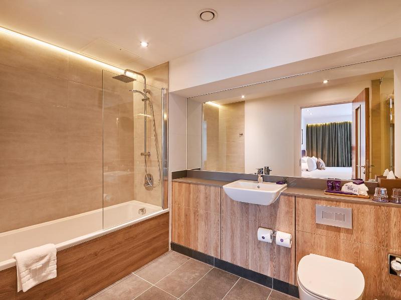 Park Regis Birmingham - image 40