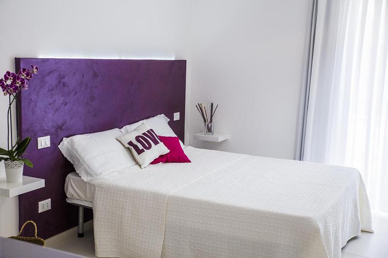 Double Room image 2