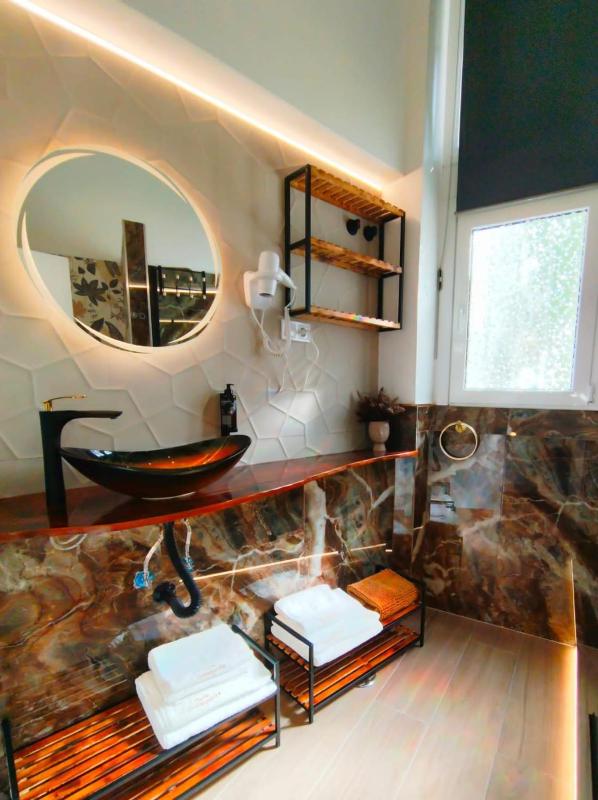 Apartamentos Buendia Suites - Torremolinos Centro - image 16