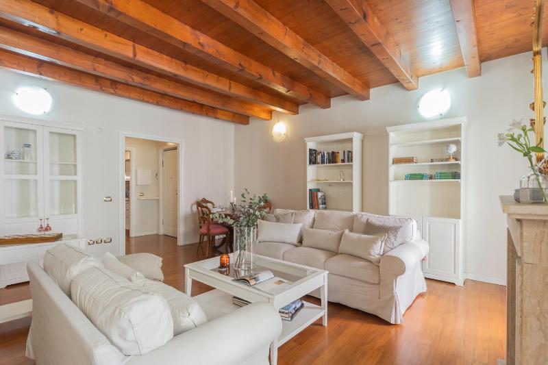 Residenza Dolce Lago by Rent All Como - image 11