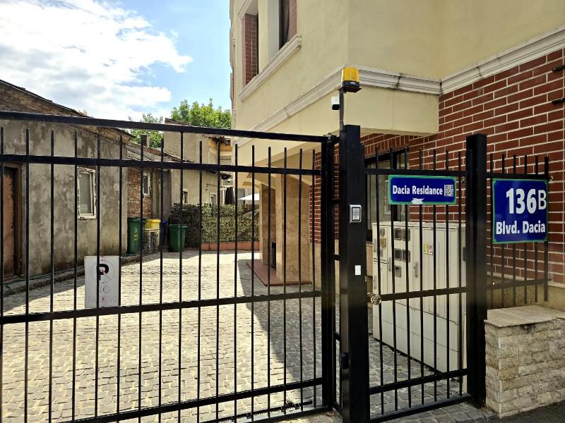 Dacia Residence Apartments - image 9