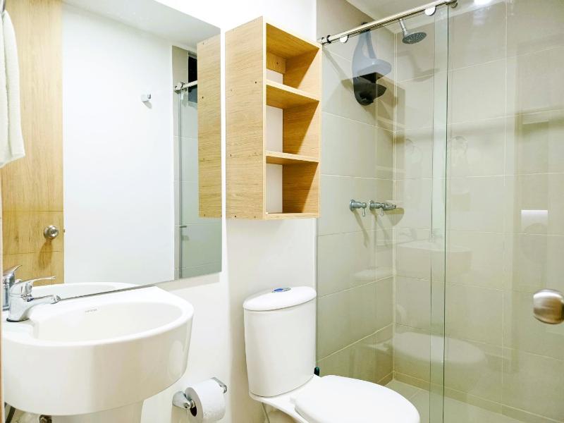 Comodo Apartamento con vistas wifi AA TV & Piscina - image 11