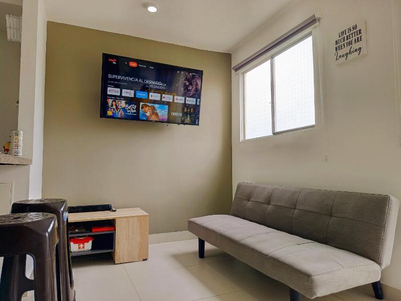 Comodo Apartamento con vistas wifi AA TV & Piscina - image 15