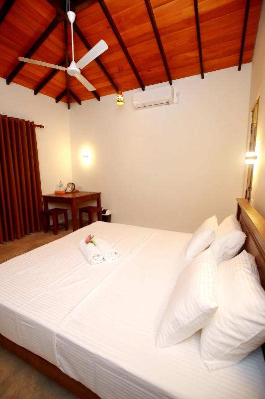 Hiriketiya Nanda Homestay - image 33