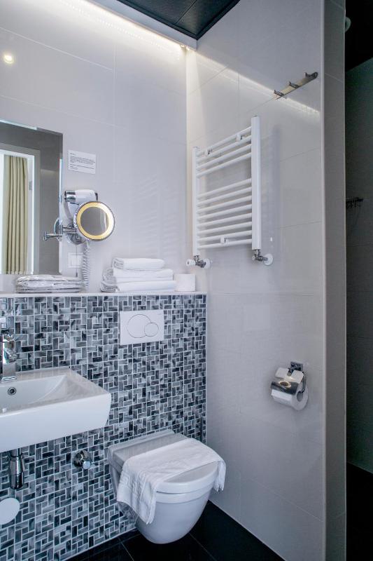 Hotel Larende - image 14