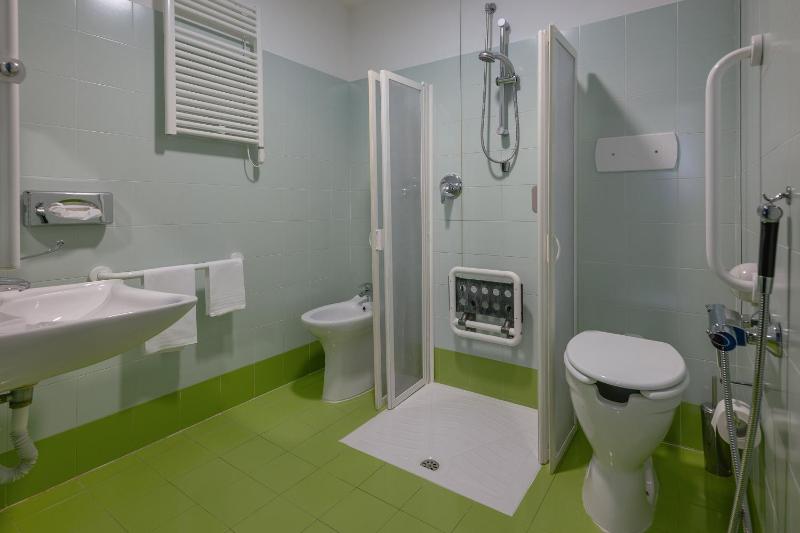 Hotel residenze Romeo e Giulietta - Check-in presso Hotel Toscanini - image 5