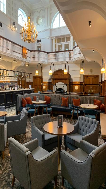 Best Western Chilworth Manor Hotel - image 38