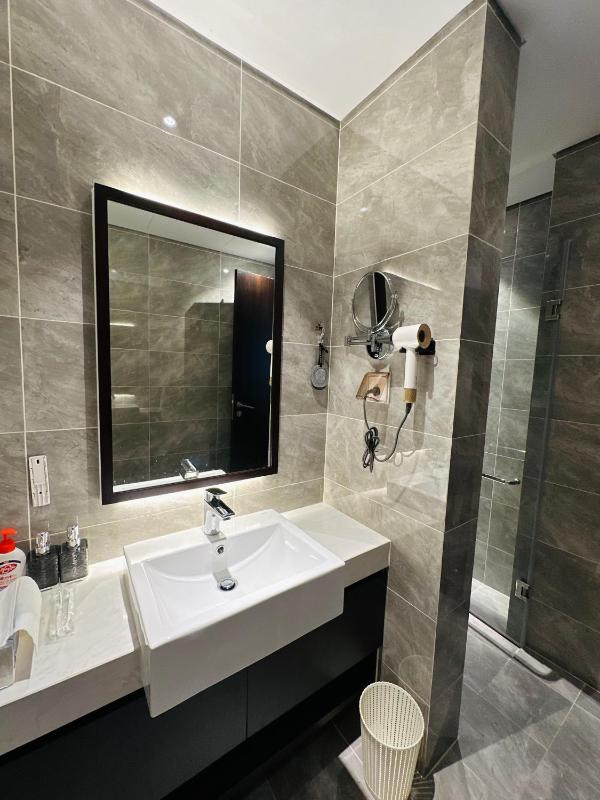 Best Western Premier Sapphire Halong S2 - image 16