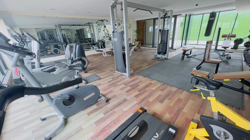 Skyluxe 2 Chic 1Bedroom w Rooftop Club N Pool Access - image 15