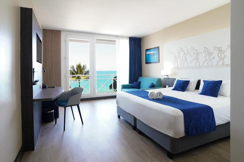 Hotel Beaurivage - image 11