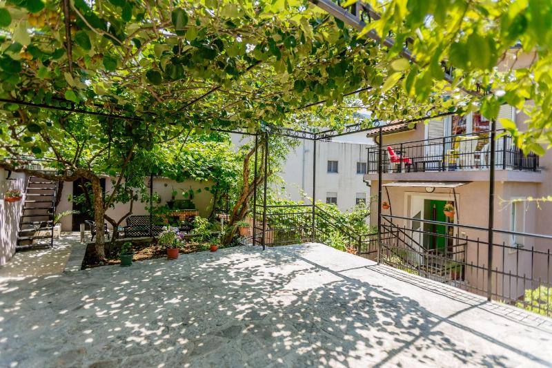 Apartment - Split Level image 2