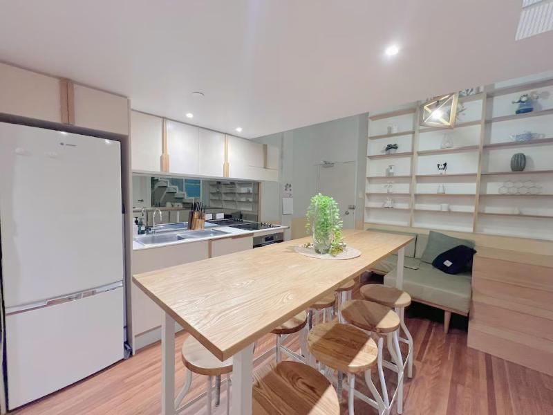 The New Yorker Loft Brisbane CBD Sleeps 5 - image 11