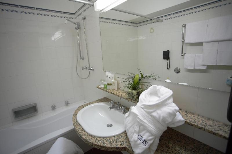 Astoria Palace Hotel - image 10