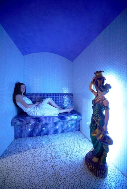 Golden Royal Boutique Hotel & Spa - image 23