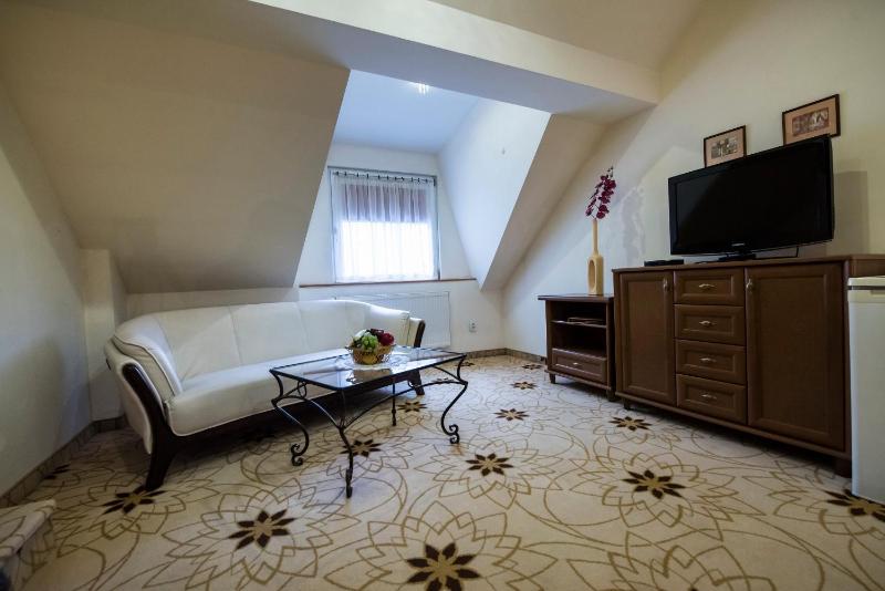Golden Royal Boutique Hotel & Spa - image 5