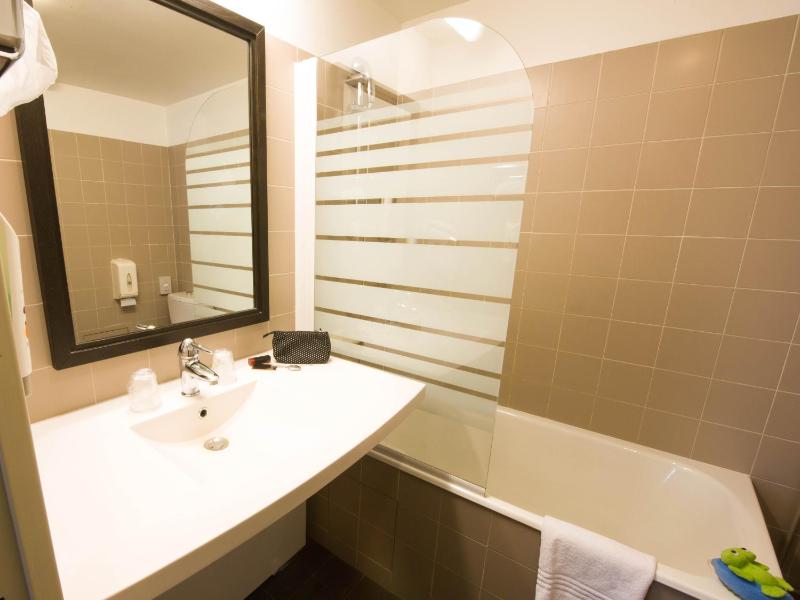 Standard Double Room image 1