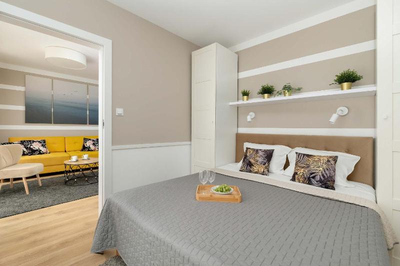 Pobierowo Baltic Residence Apartment with Pool & Balcony by Noclegi Renters - image 20