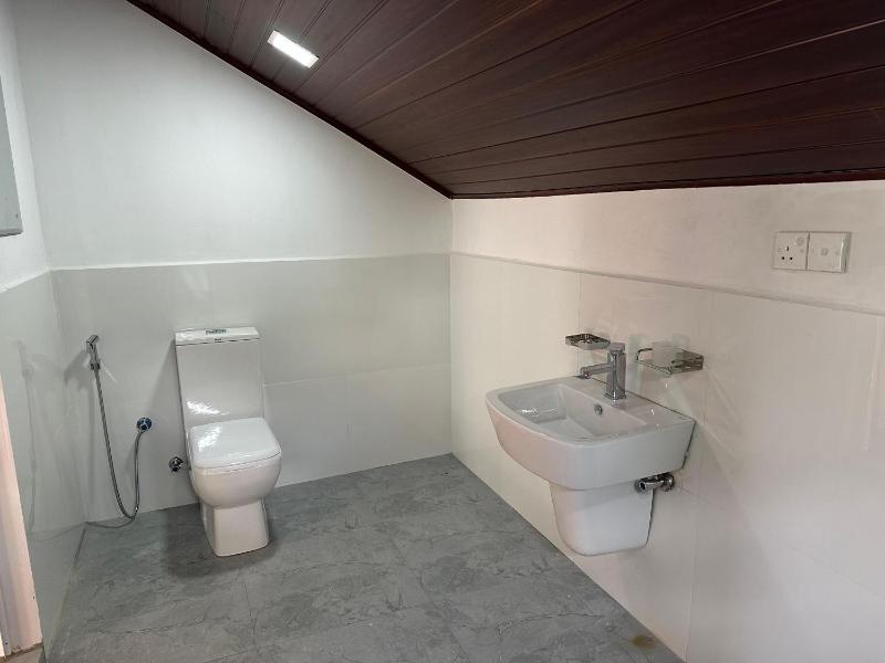 Negombo Orchid Villa - image 41