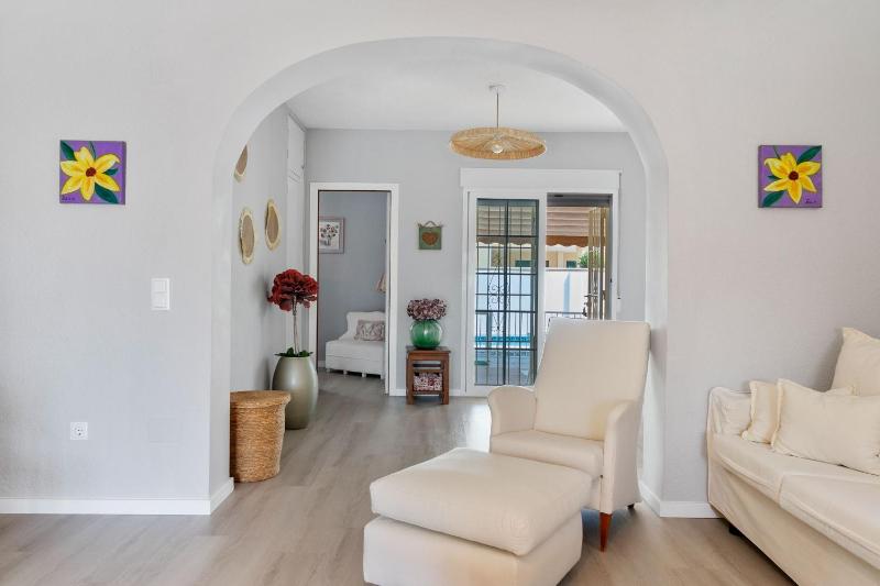 HE Villa Lola- Zenia - image 20