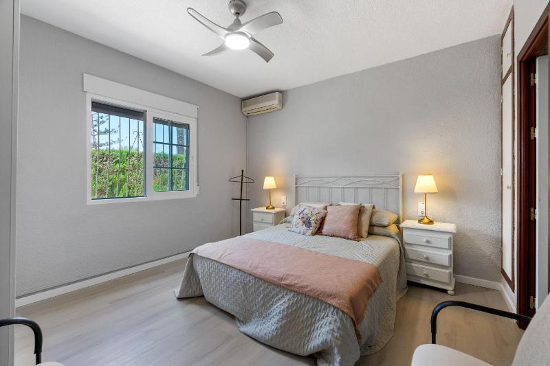 HE Villa Lola- Zenia - image 30