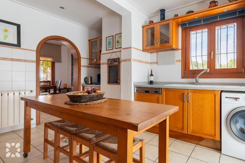 Villa Sandro by Abahana Villas - image 21