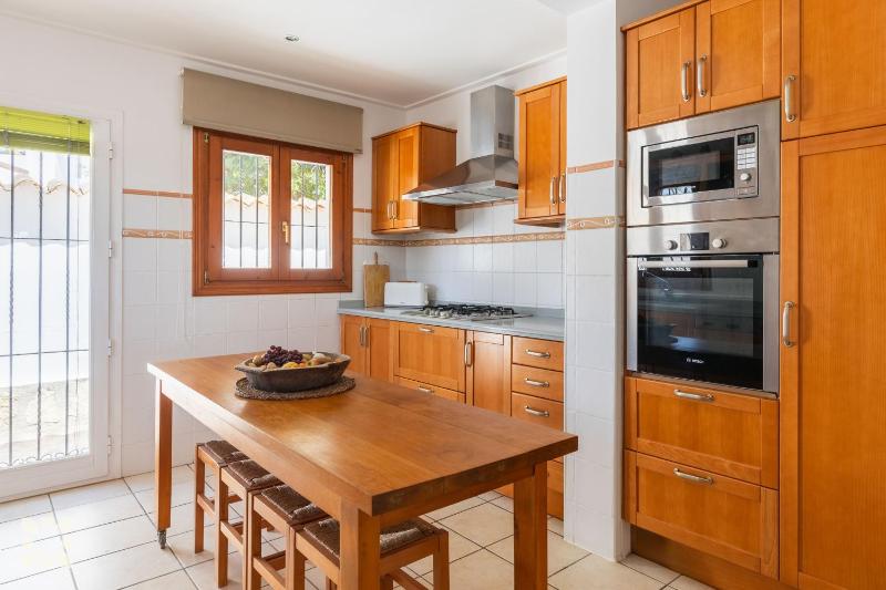 Villa Sandro by Abahana Villas - image 10