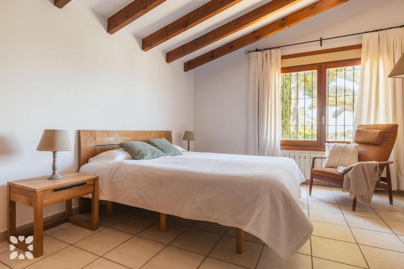 Villa Sandro by Abahana Villas - image 2