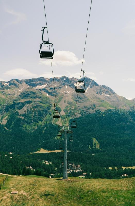 Hauser Hotel St. Moritz - image 25