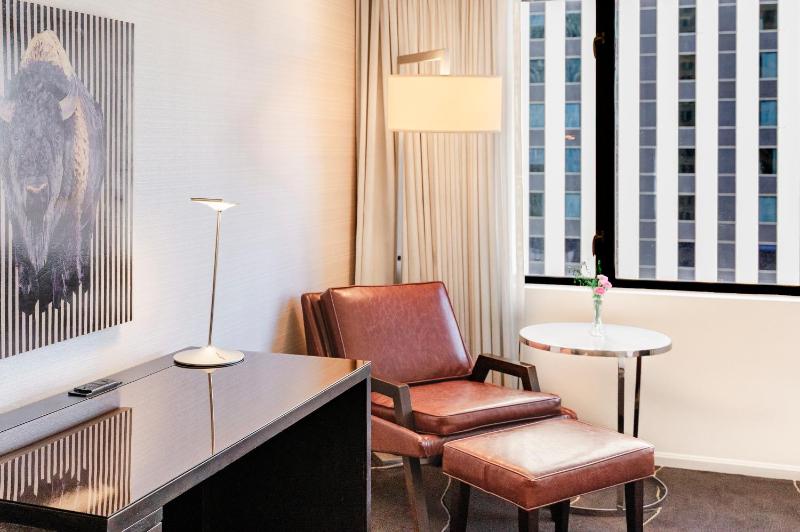 Grand Hyatt Denver - image 10
