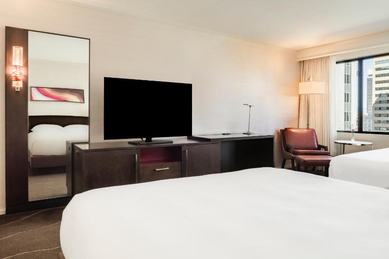 Grand Hyatt Denver - image 13