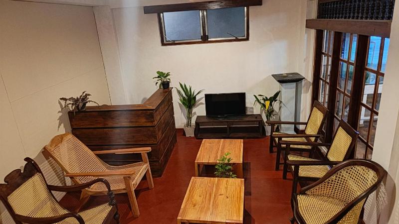Carls' Corner - image 14