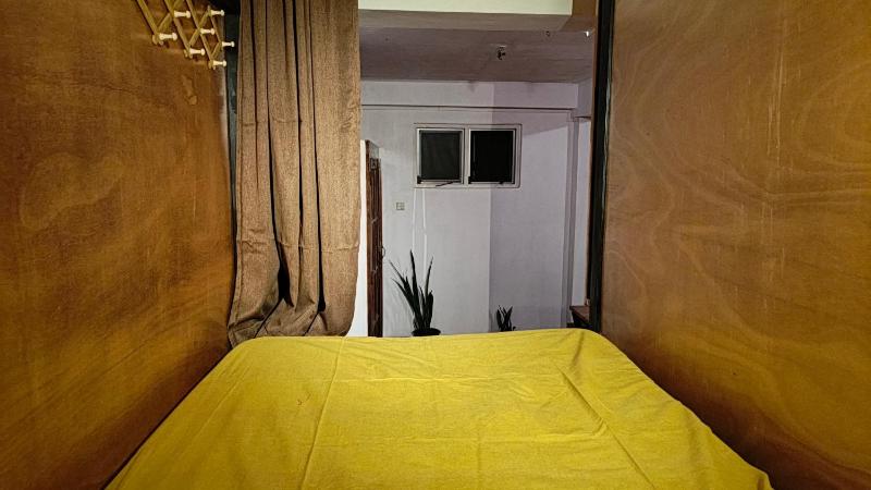 Carls' Corner - image 8