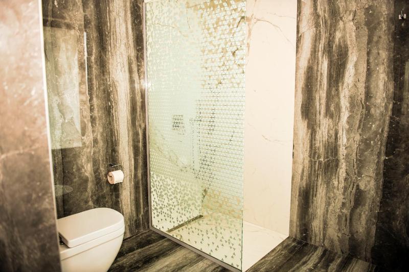 CM111Apparthotel - image 8