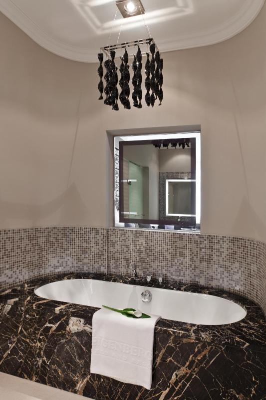 Suite image 4
