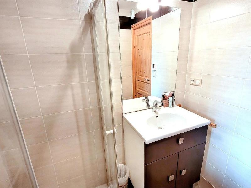 Appartement T3 lumineux avec terrasse et parking 4 pers Les Gets - FR-1-598-14 - image 11