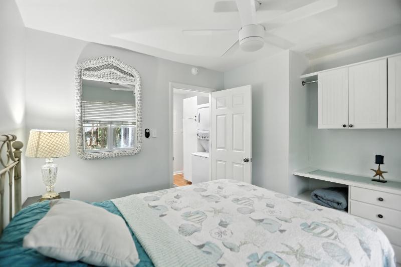 Charming Seabrook Island Retreat - image 7