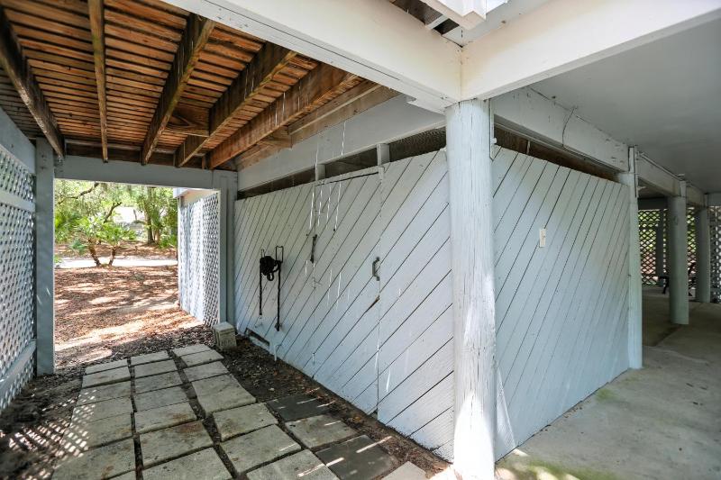 Charming Seabrook Island Retreat - image 40