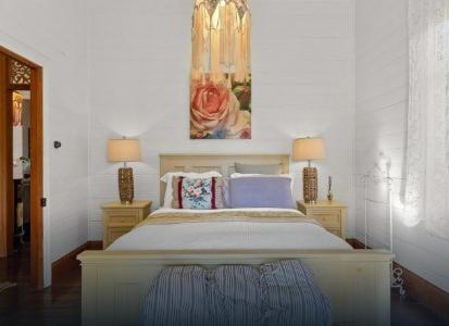 Massinger Hideaway - image 8