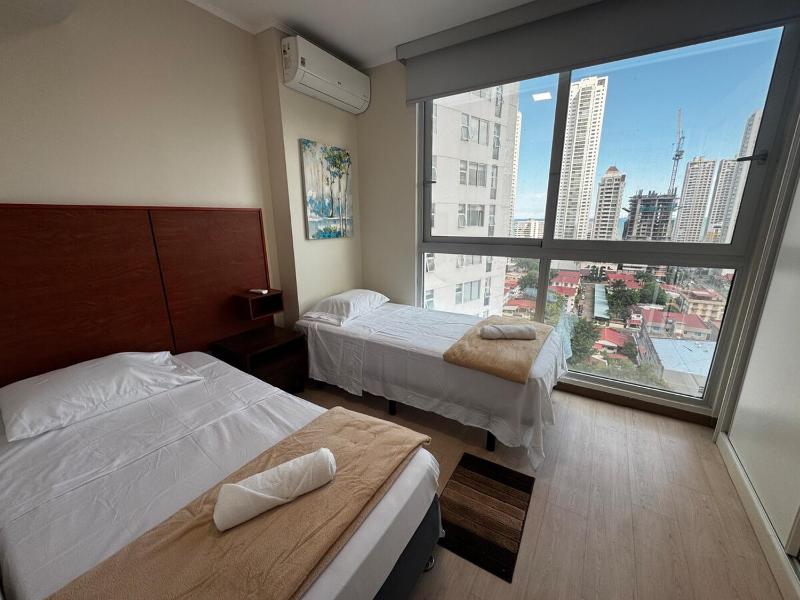Modern apartment with ocean view - image 13