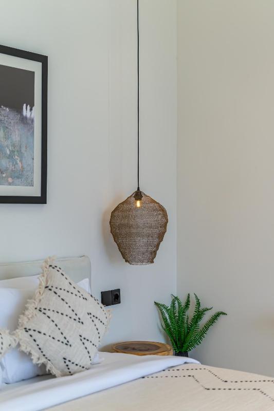Villa Awanara - Boutique 1BR Escape in Canggu - image 15