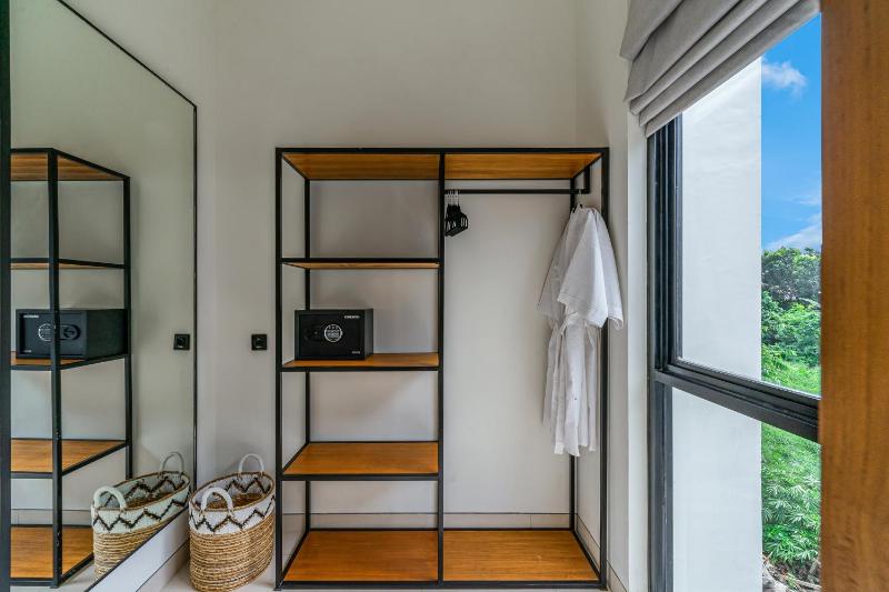 Villa Awanara - Boutique 1BR Escape in Canggu - image 7