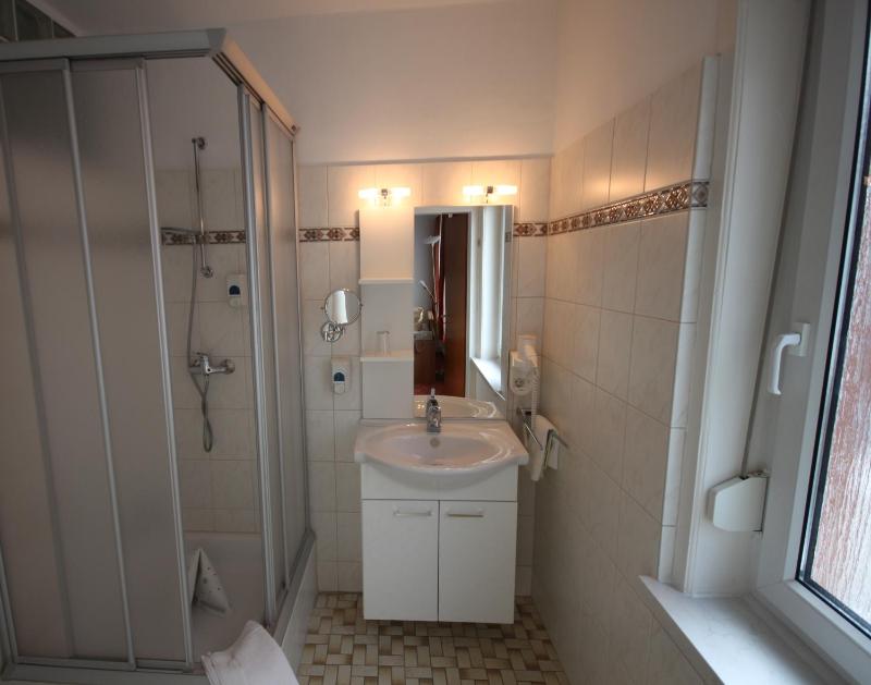Double Room image 2